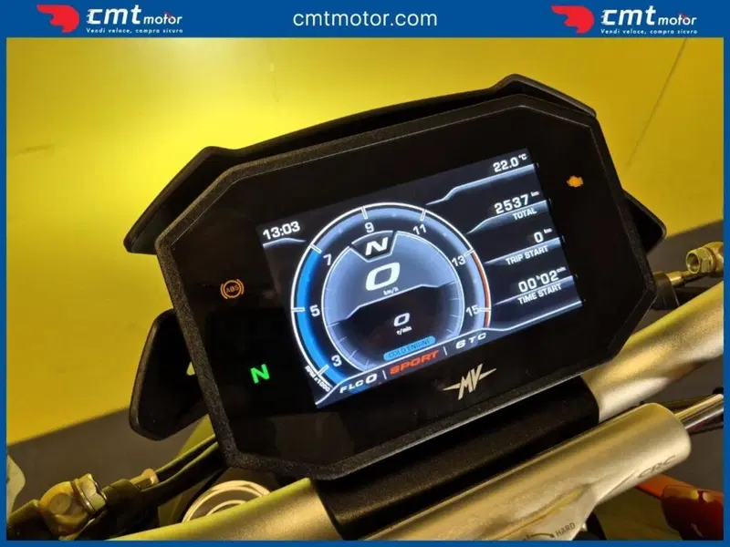 MV Agusta Brutale 800 RR (2021 - 25) (5)