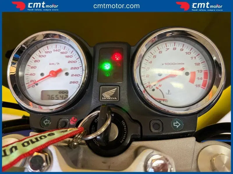 Honda Hornet 600 (2003 - 04) (5)