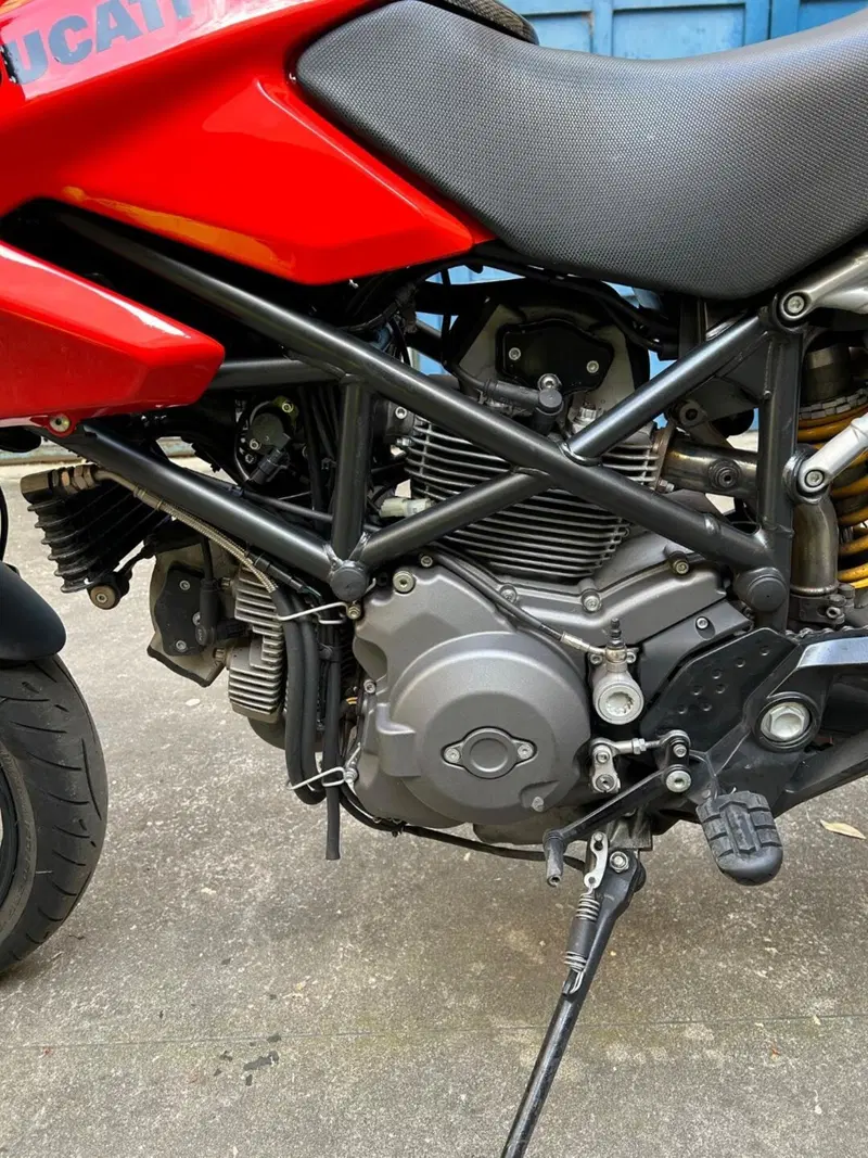 Ducati Hypermotard 796 (2012) (5)