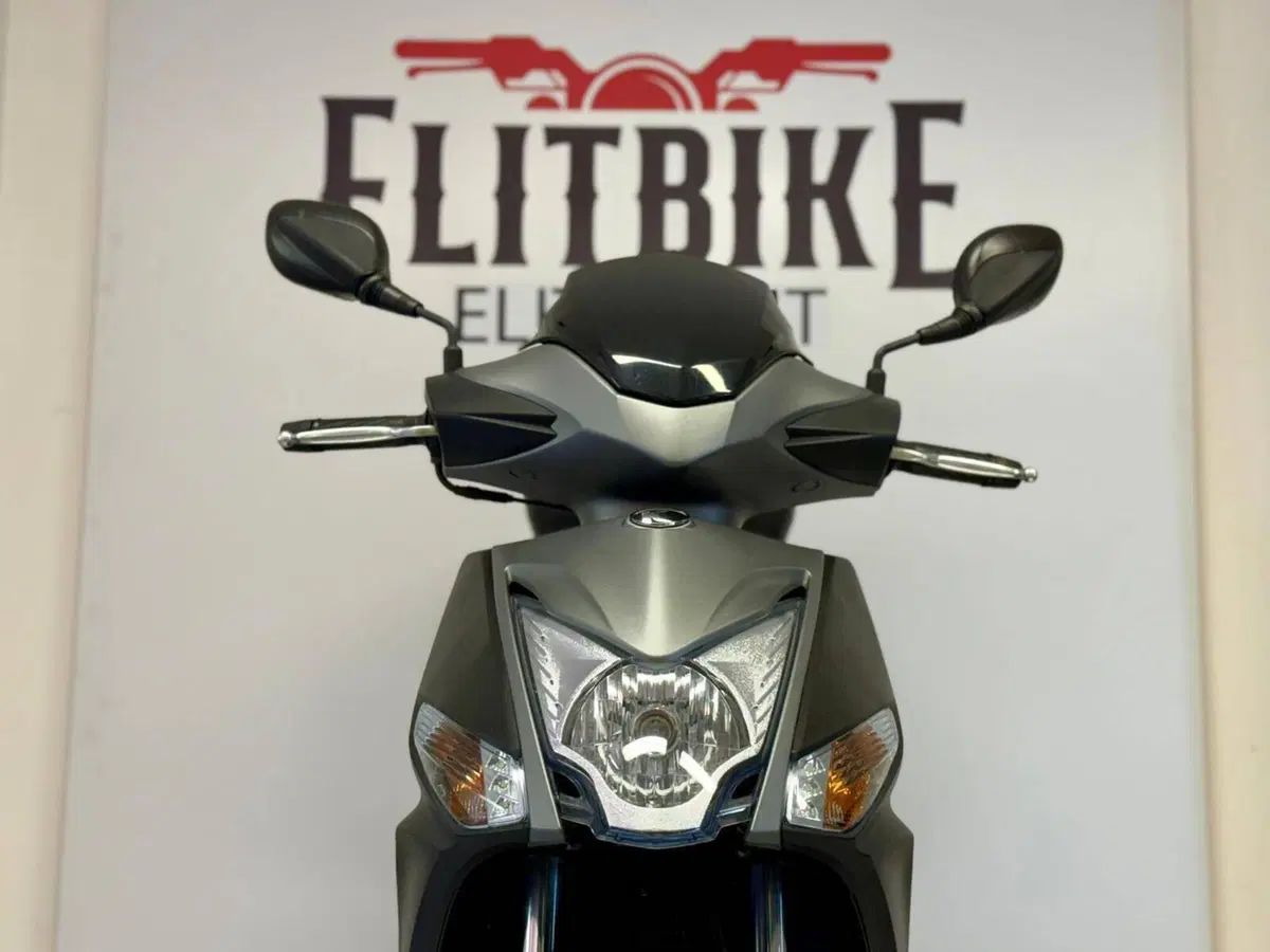 Kymco Agility 200i R16 + (2021 - 25) (9)