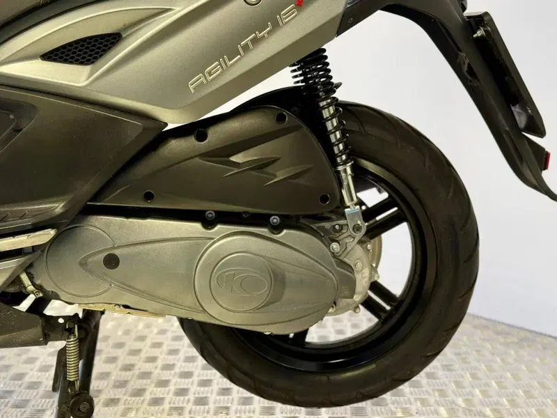 Kymco Agility 200i R16 + (2021 - 25) (16)