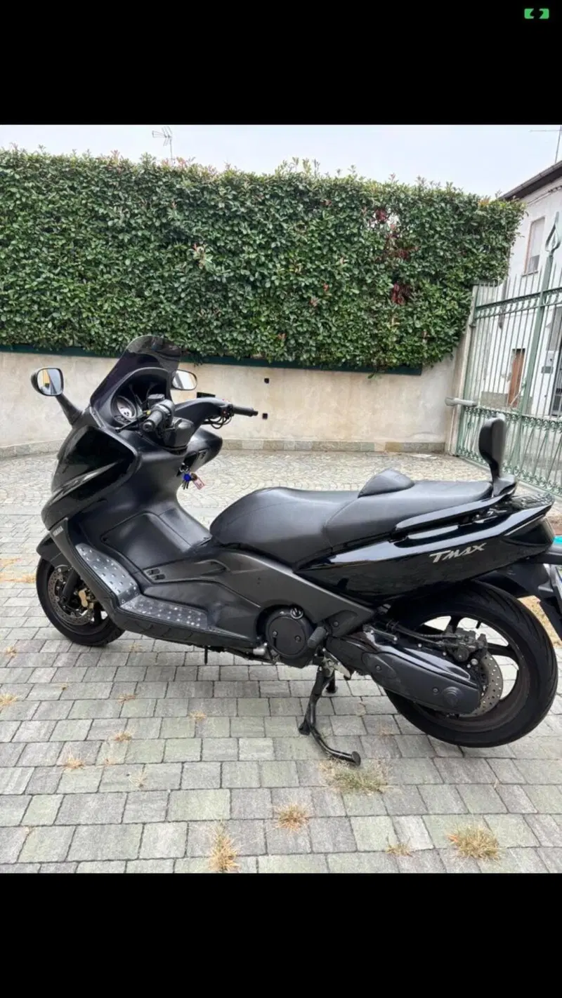 Yamaha T-Max 500 Black Max (2006 - 07)