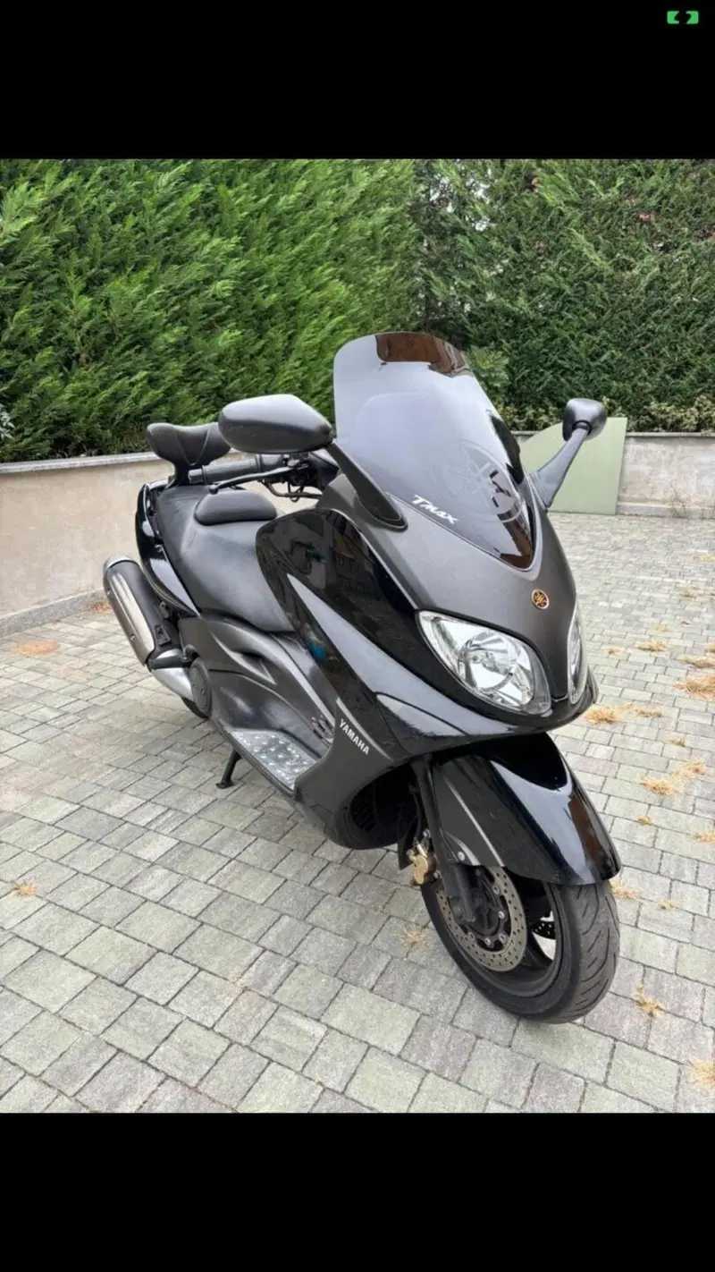 Yamaha T-Max 500 Black Max (2006 - 07) (2)