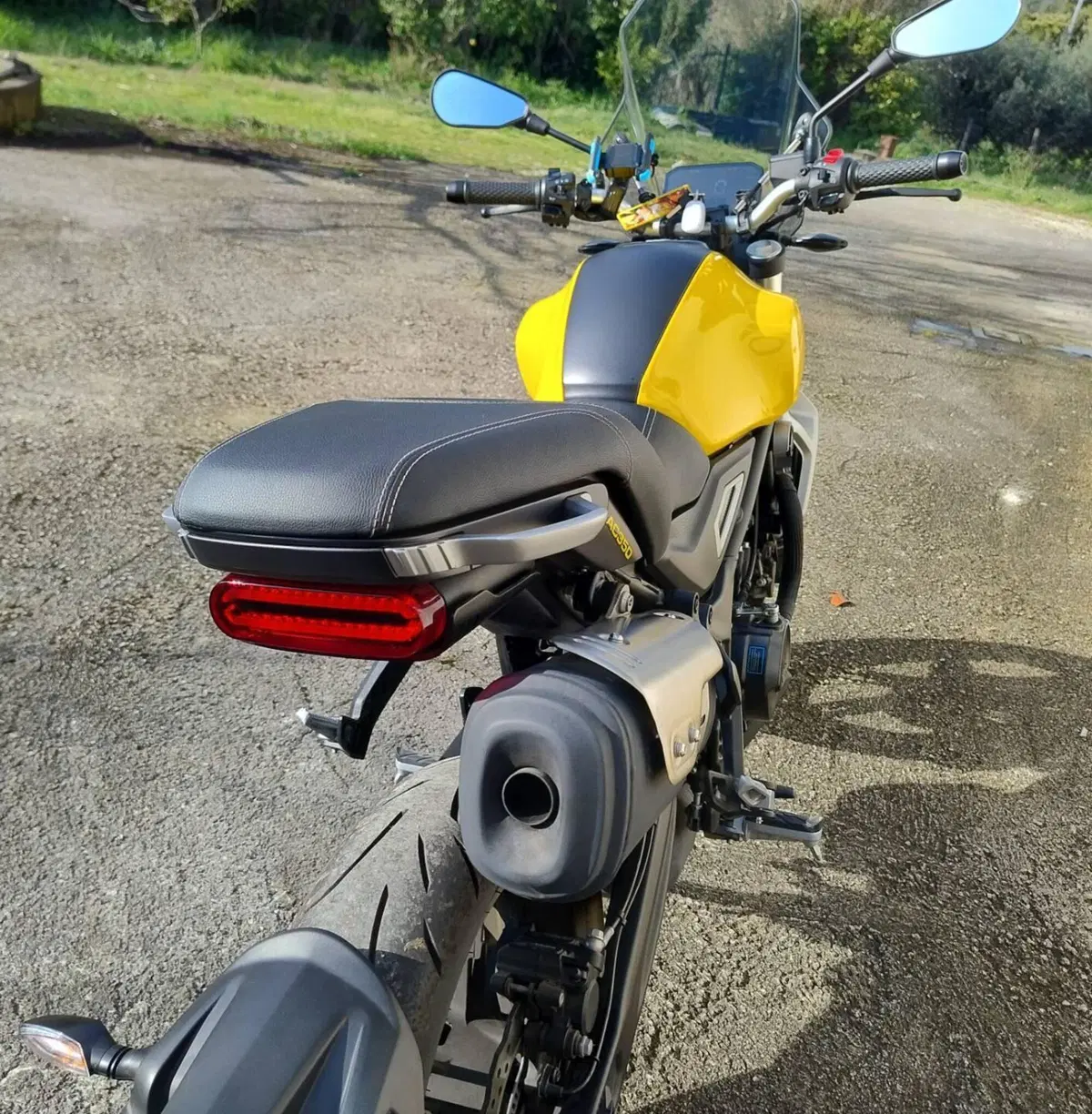 Voge Trofeo 350AC (2022 - 26) (4)