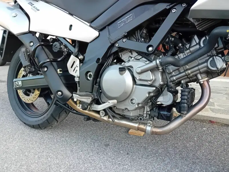 Suzuki V-Strom 650DL (2004 - 06) (6)