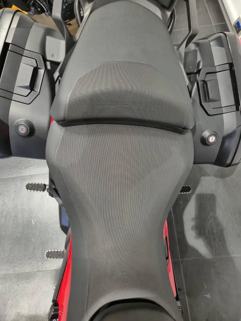 Ducati Multistrada V2 S (2022 - 24) (10)