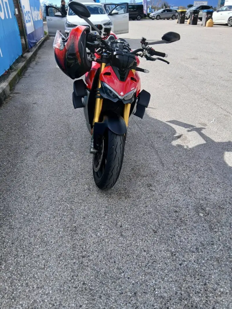 Ducati Streetfighter V4 1100 S (2021 - 22)