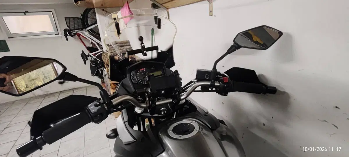 Suzuki V-Strom 650 (2021 - 25) (5)