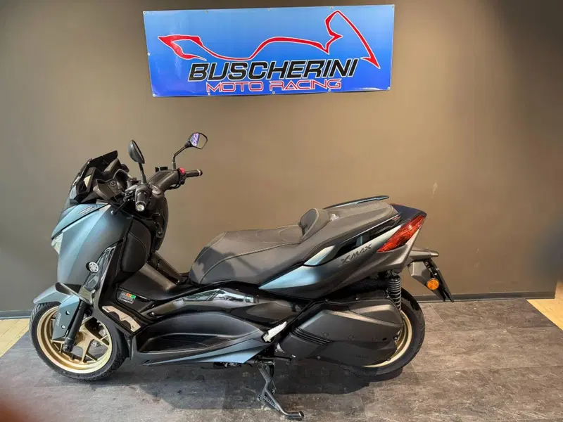 Yamaha X-Max 300 Tech Max (2021 - 24) (4)