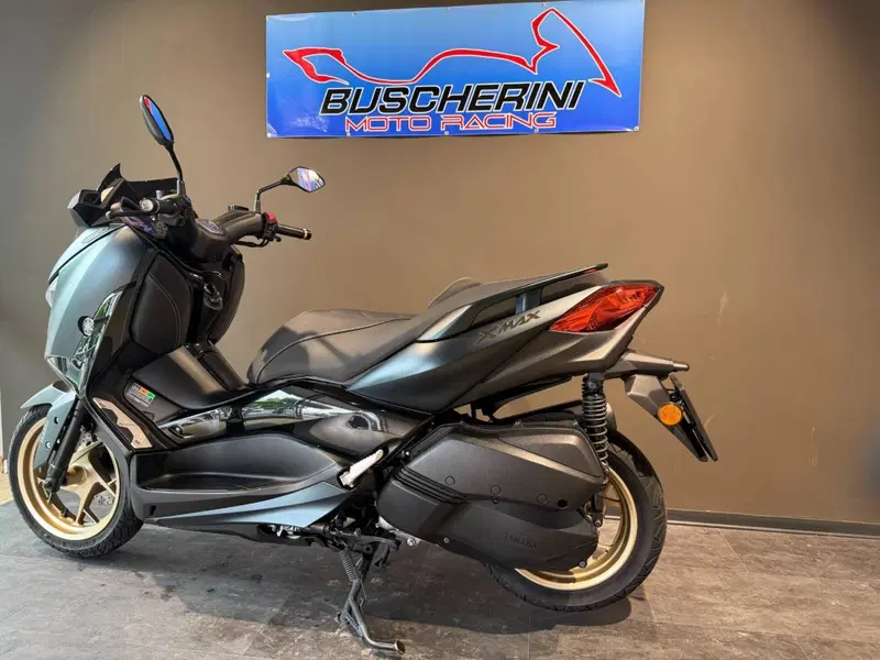 Yamaha X-Max 300 Tech Max (2021 - 24) (5)