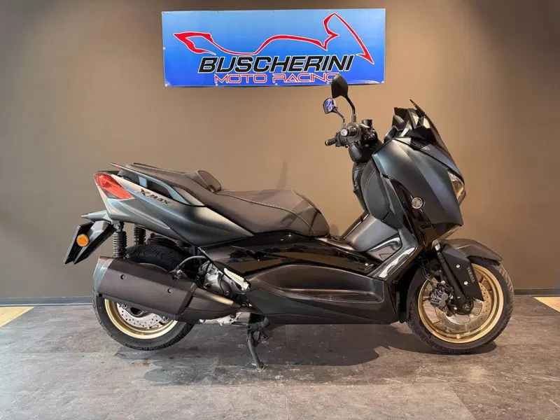Yamaha X-Max 300 Tech Max (2021 - 24) (8)