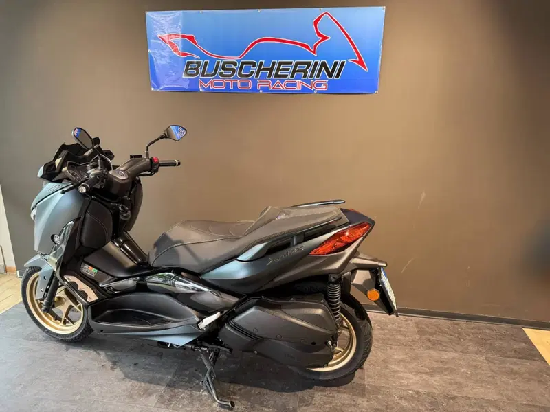 Yamaha X-Max 300 Tech Max (2021 - 24) (10)