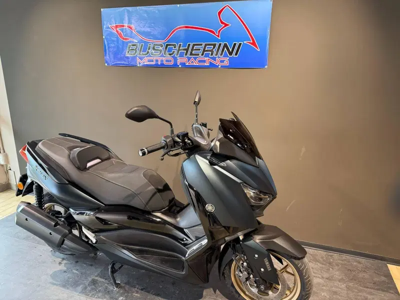 Yamaha X-Max 300 Tech Max (2021 - 24) (12)