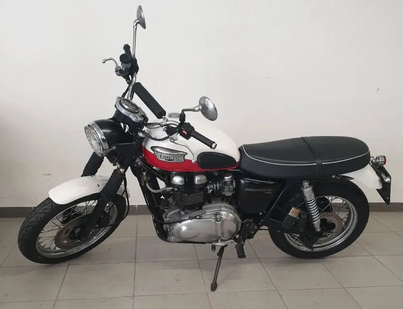 Triumph Scrambler (2006 - 17) (5)