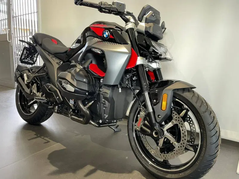 Bmw R 1300 R (2026) (2)