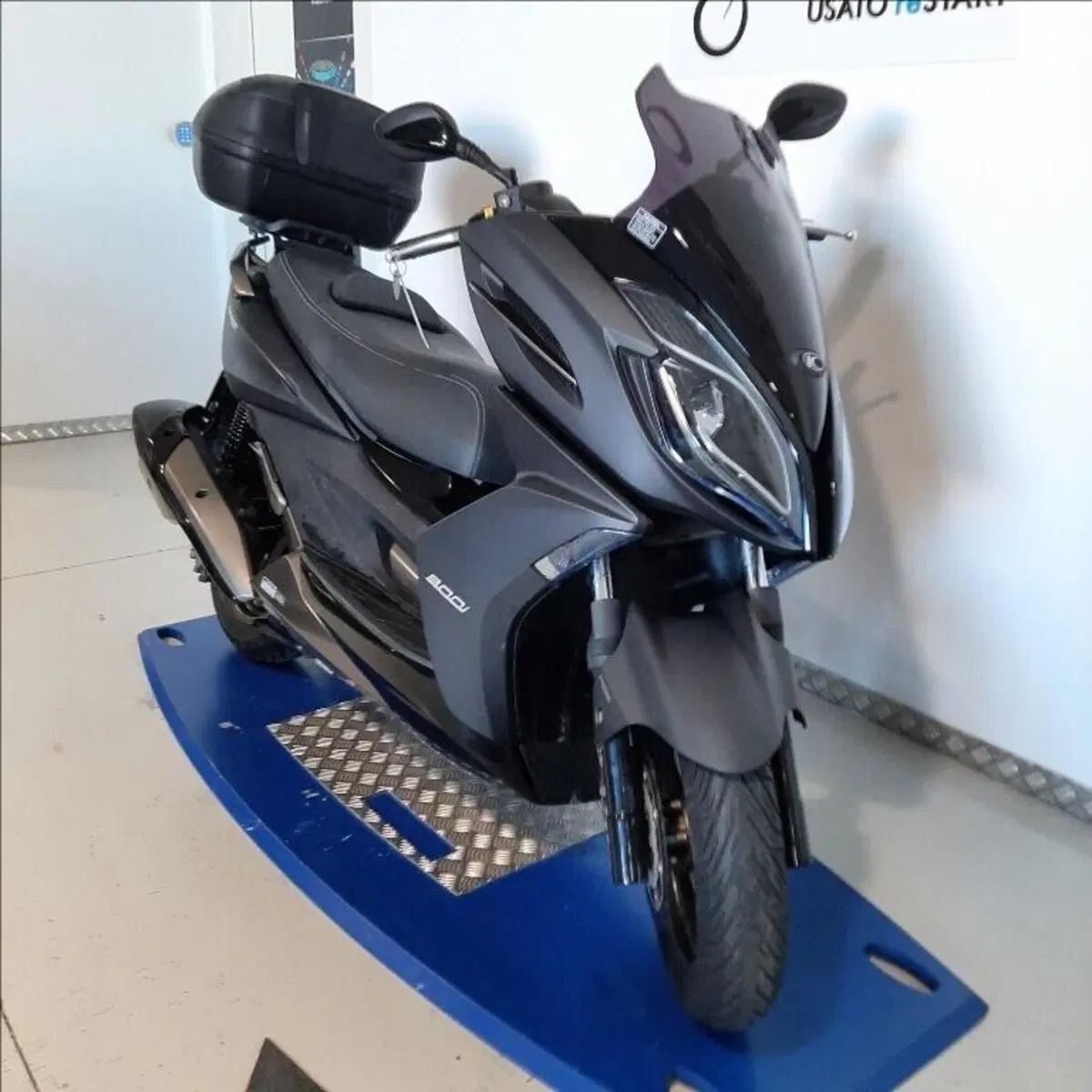 Kymco K-Xct 300i ABS (2012 - 17) (2)