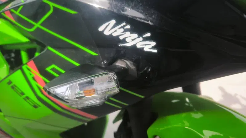 Kawasaki Ninja 125 Performance (2021 - 24) (4)