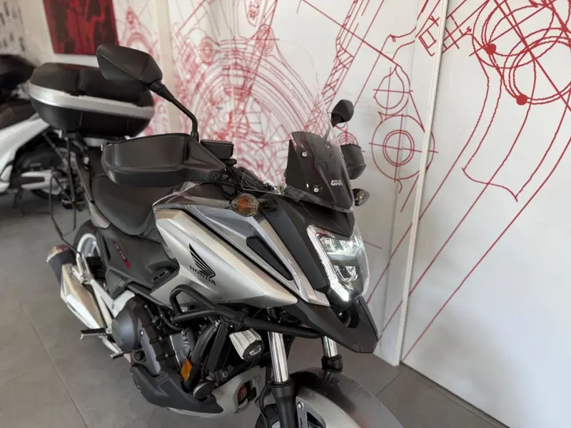Honda NC 750 X DCT ABS (2016 -17) (10)