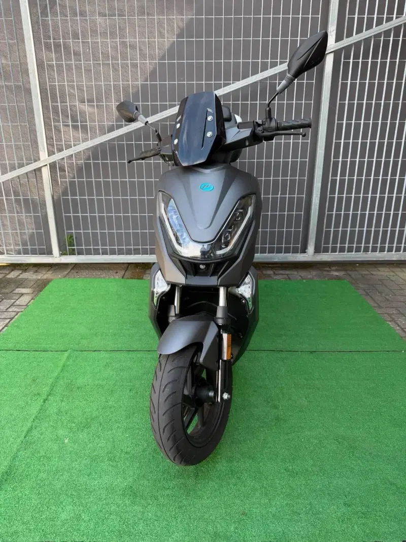 Lifan E4 L3e Doppia Batteria (2021 - 26) (4)
