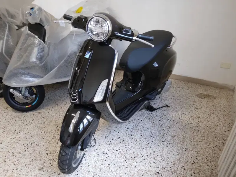 Vespa Primavera 50 (2024 - 25)