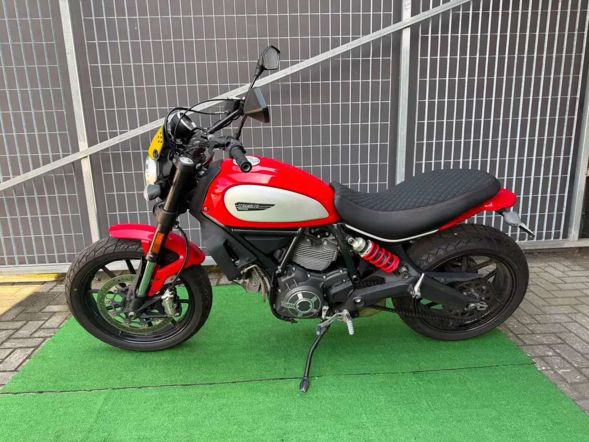 Ducati Scrambler 800 Classic (2017 - 18) (2)