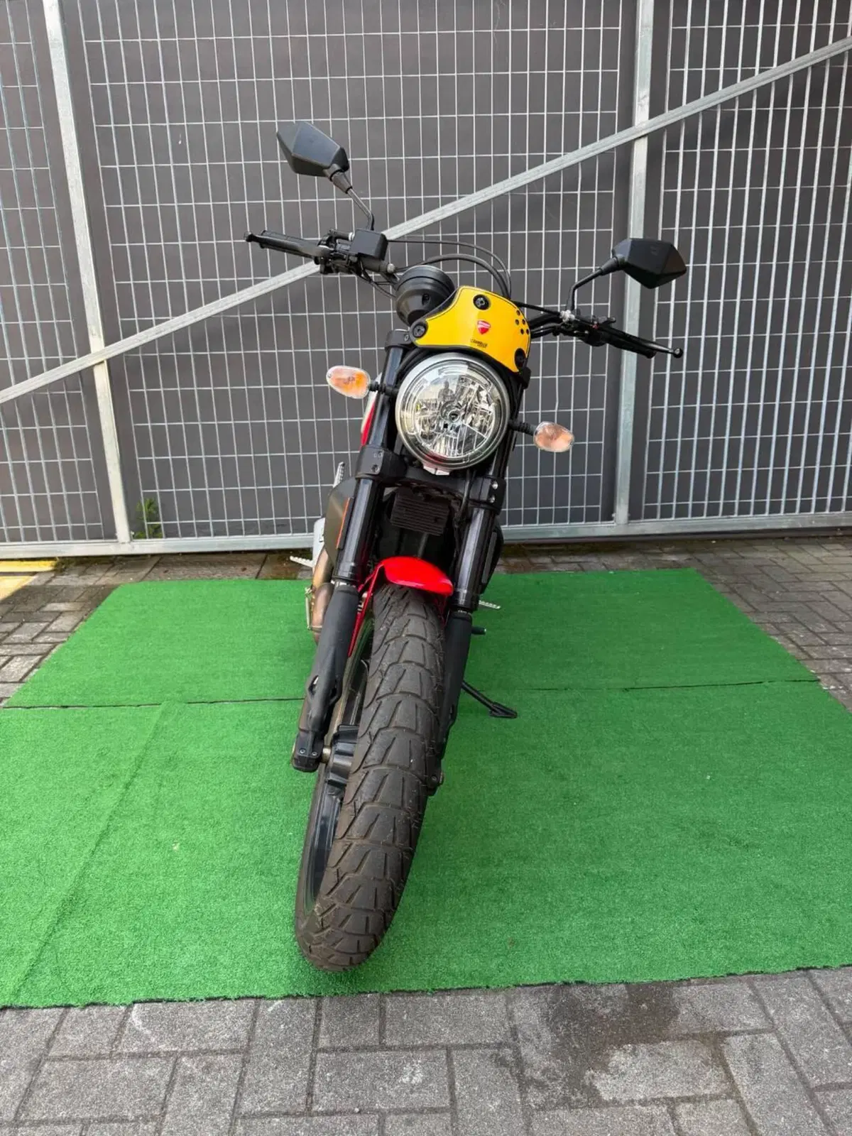 Ducati Scrambler 800 Classic (2017 - 18) (4)