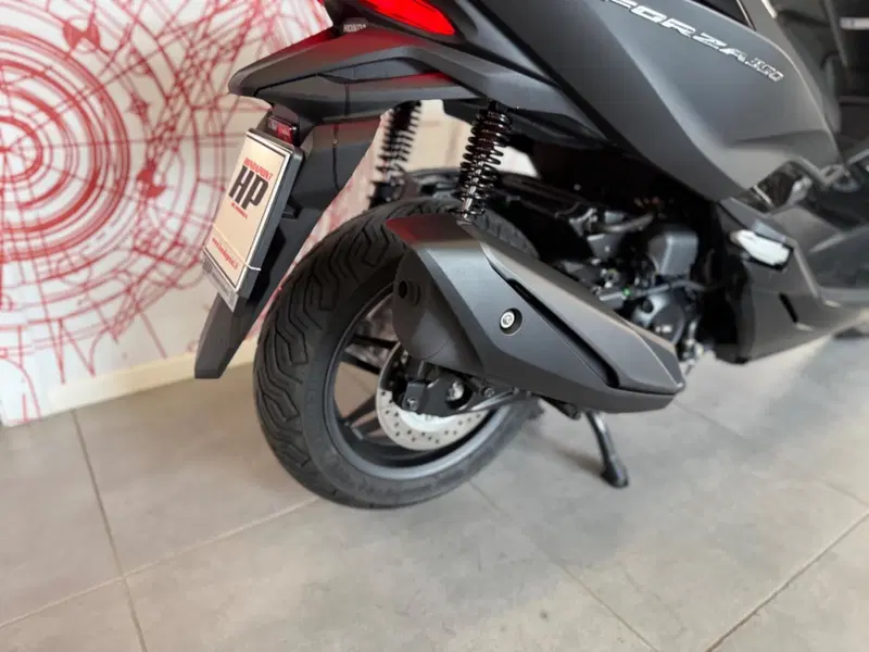 Honda Forza 350 (2022 - 24) (11)