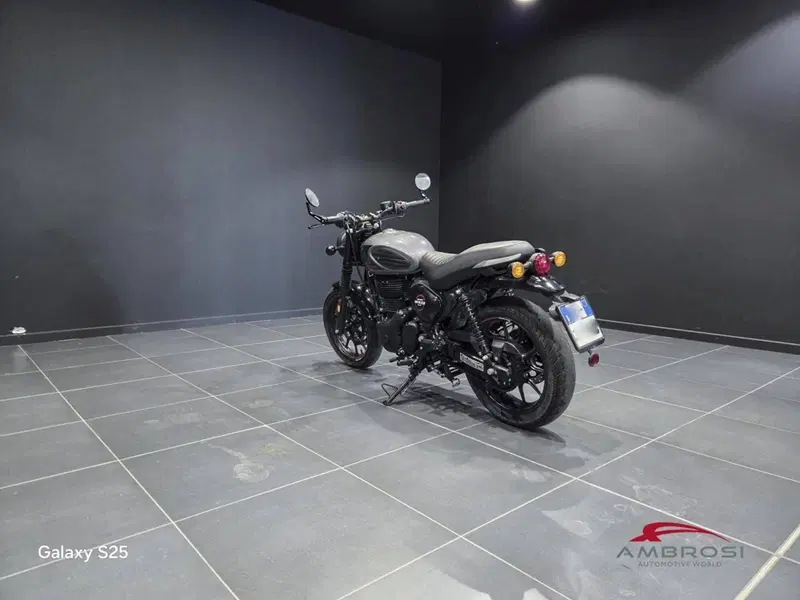 Royal Enfield Meteor 350 (2021 - 26) (8)