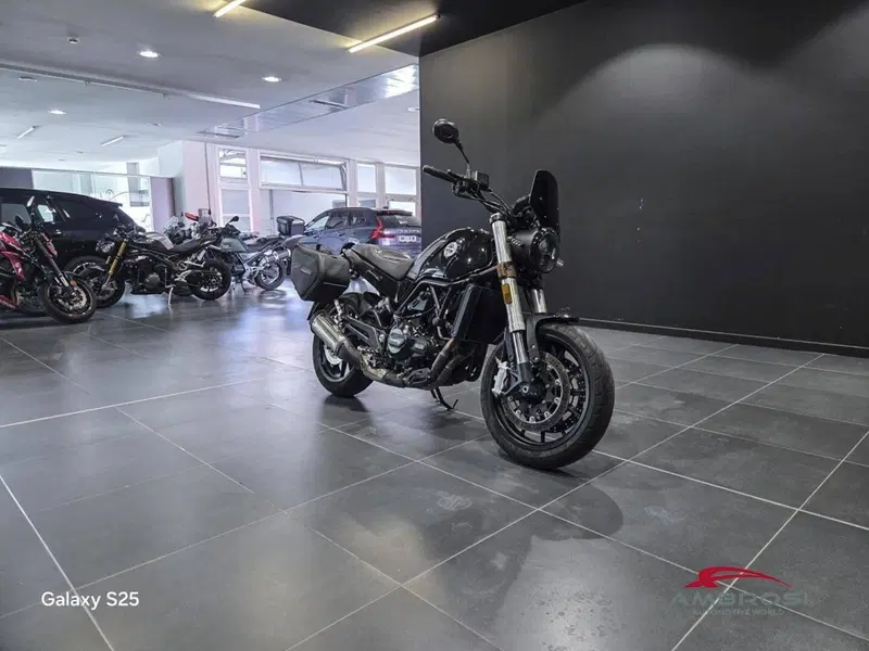 Benelli Leoncino 500 (2021 - 25) (7)