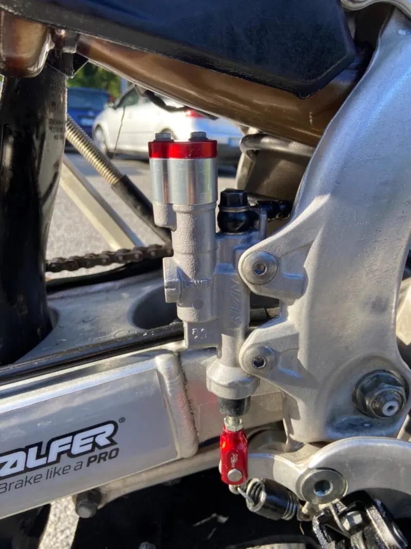 Honda CRF 300RX Enduro Special (2025) (5)