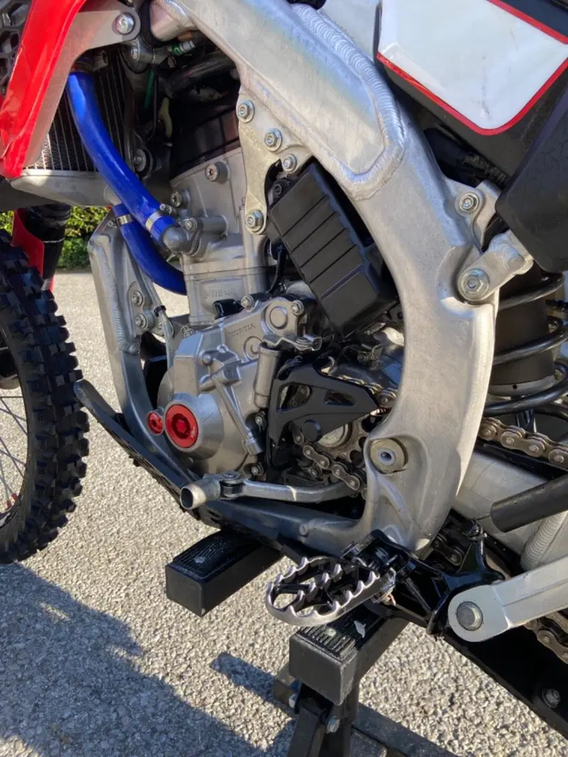 Honda CRF 300RX Enduro Special (2025) (7)
