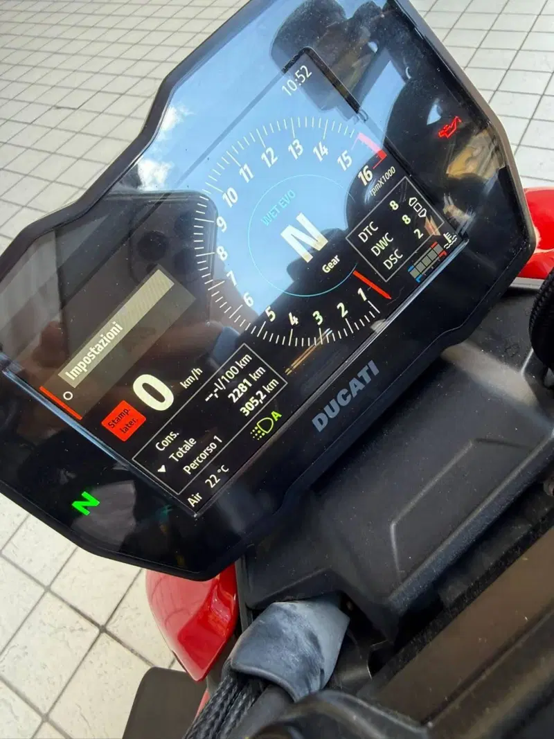 Ducati Streetfighter V4 S (2023 - 24) (3)