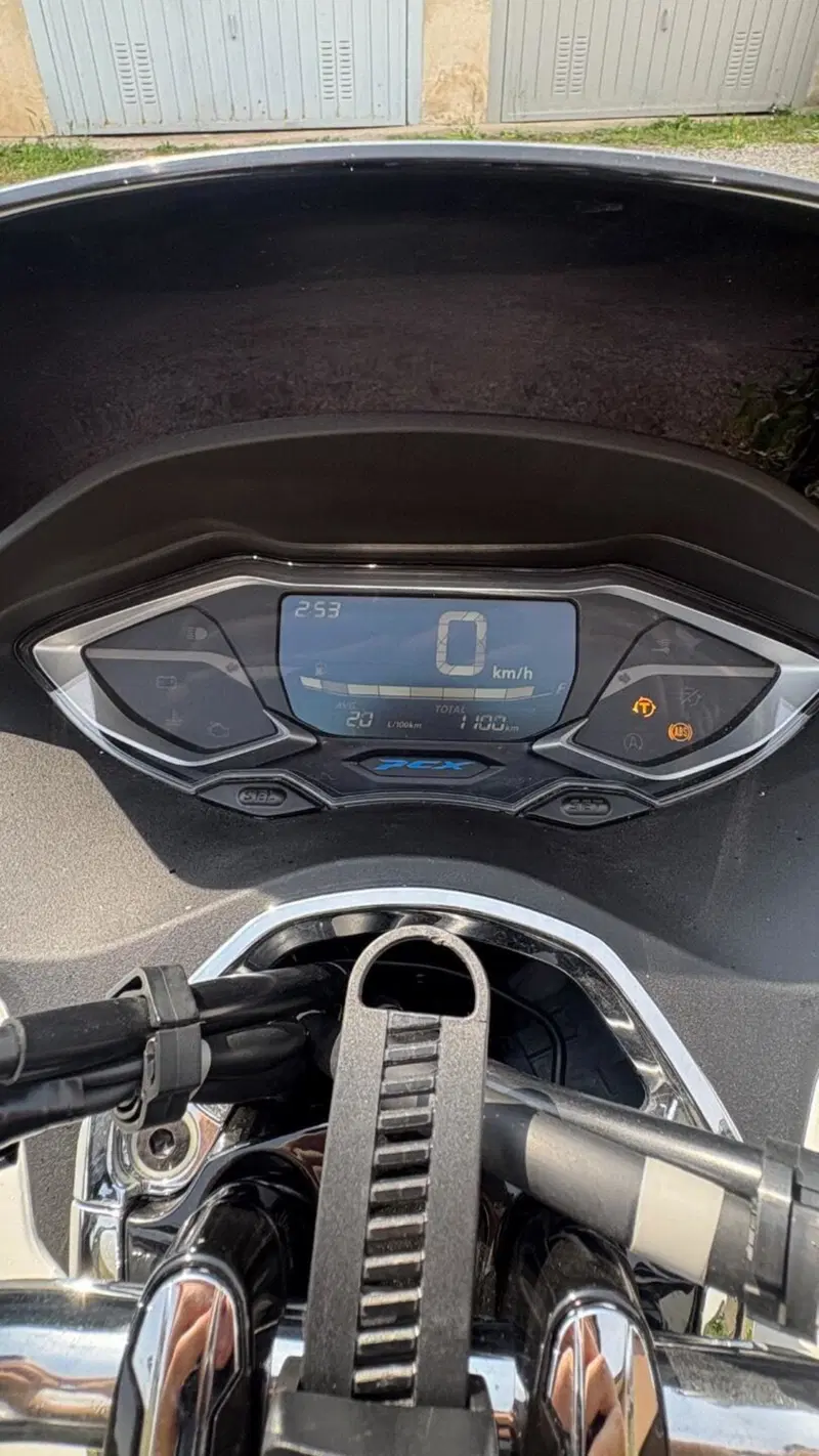 Honda PCX 125 (2021 - 24) (8)