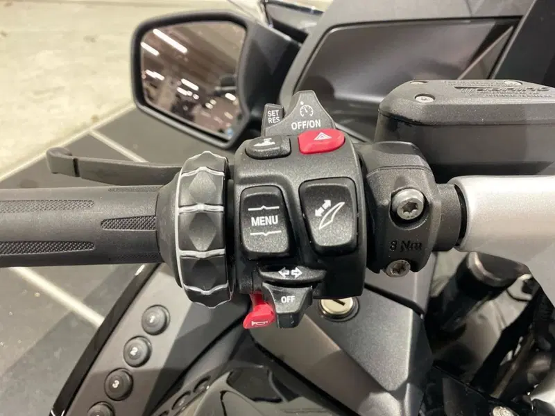 Bmw R 1250 RT (2021 - 25) (7)