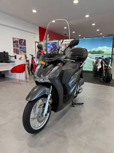 Honda SH 150i (2020 - 23) usata
