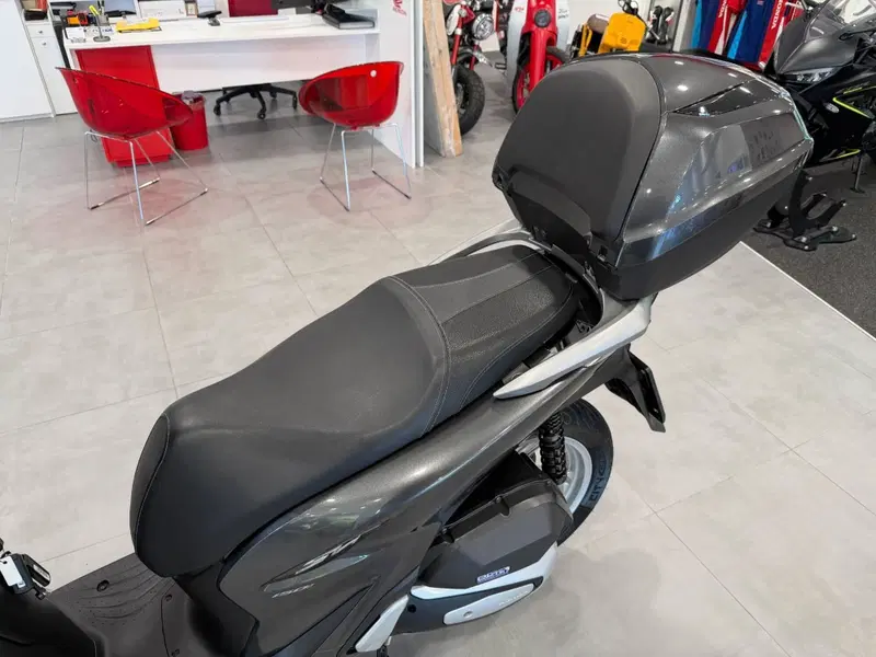 Honda SH 150i (2020 - 23) (10)