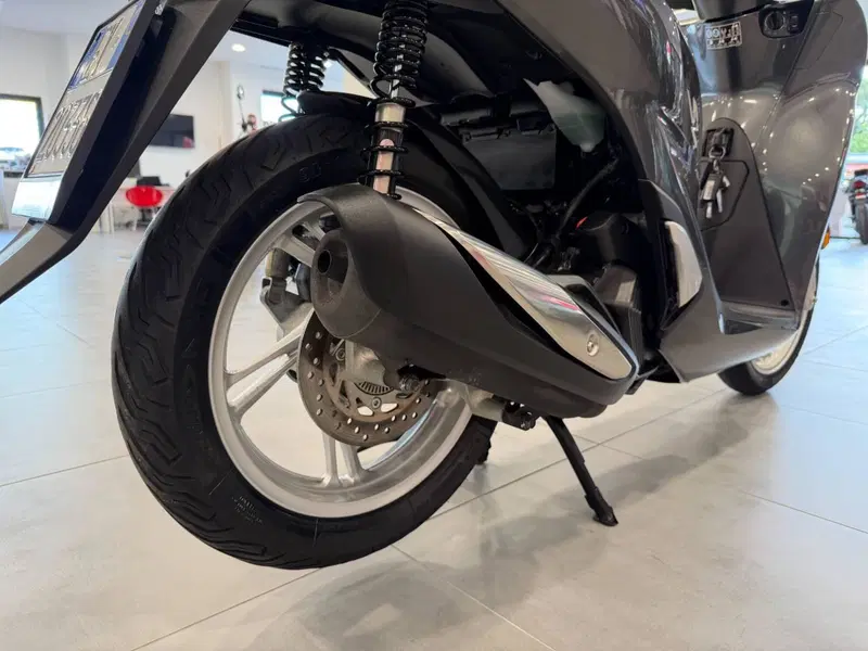 Honda SH 150i (2020 - 23) (13)
