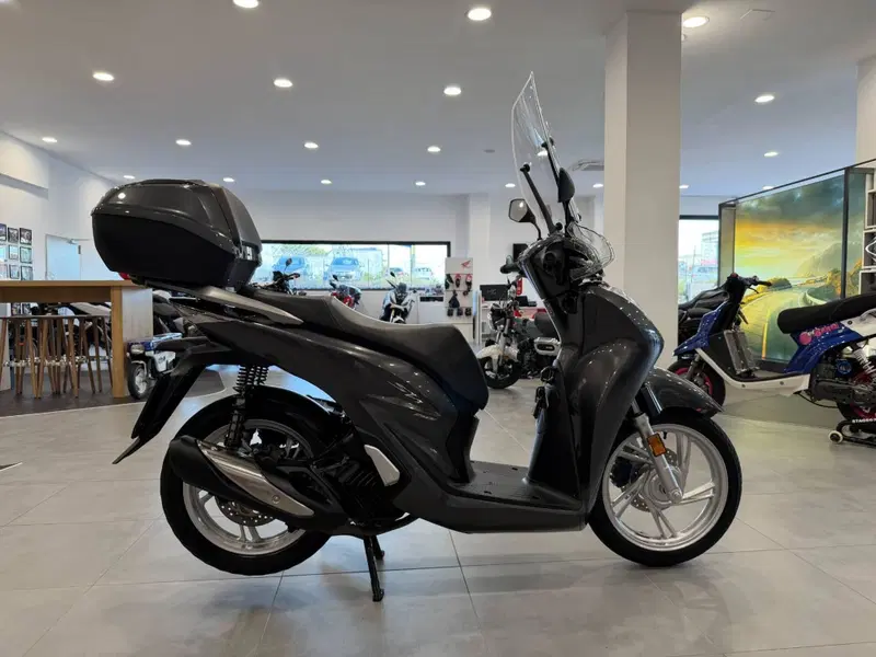 Honda SH 150i (2020 - 23) (7)