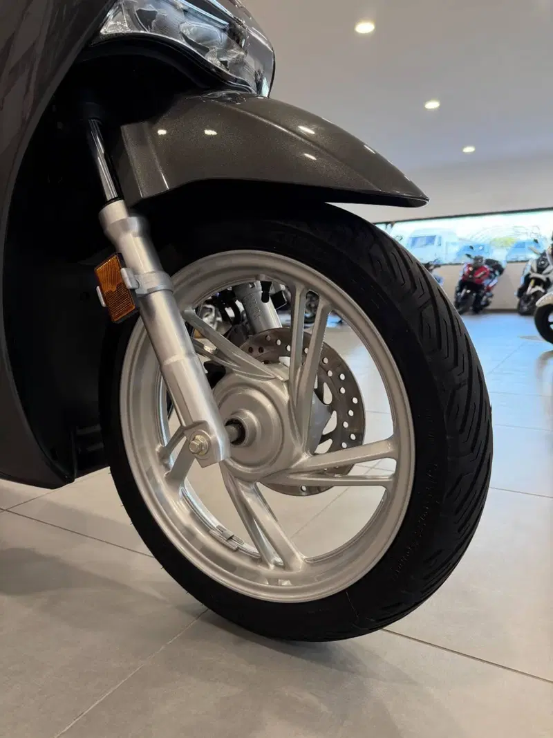 Honda SH 150i (2020 - 23) (14)