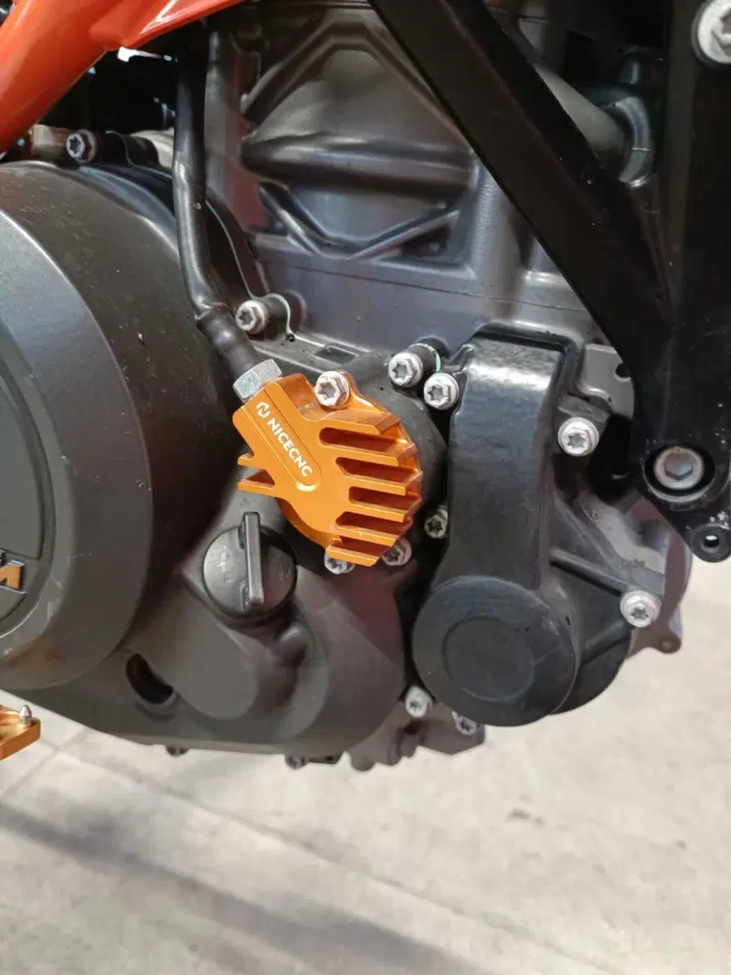 KTM 690 SMC R (2019 - 20) (10)