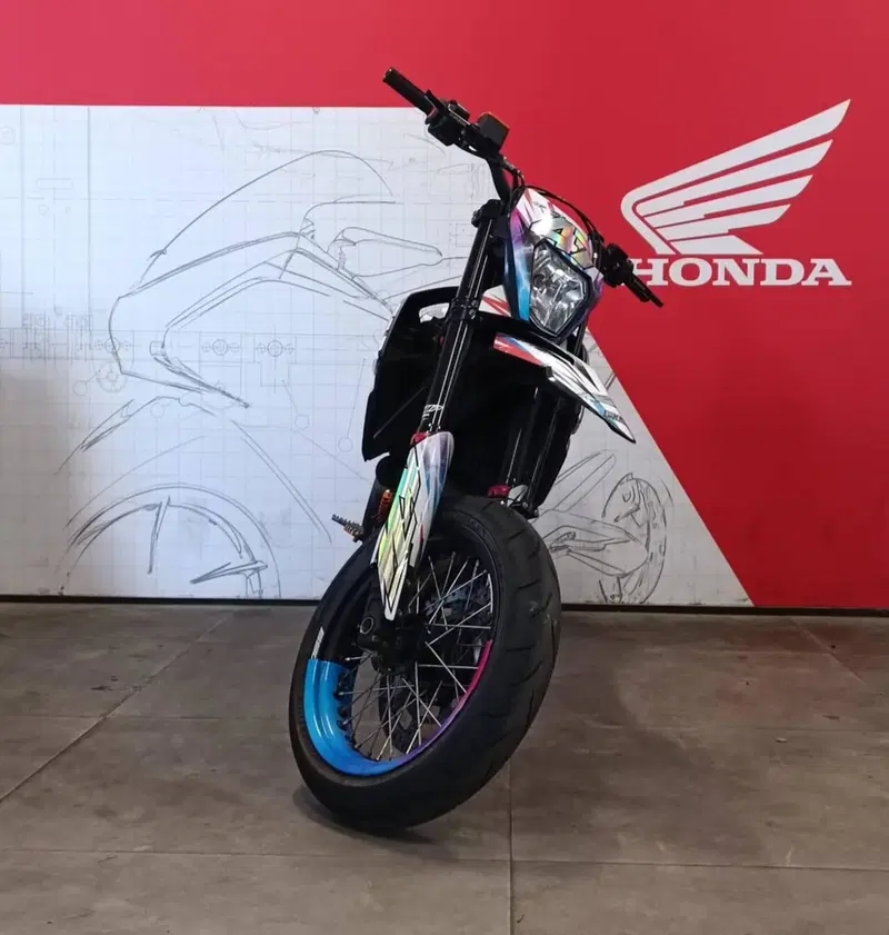 KTM 690 SMC R (2019 - 20) (2)