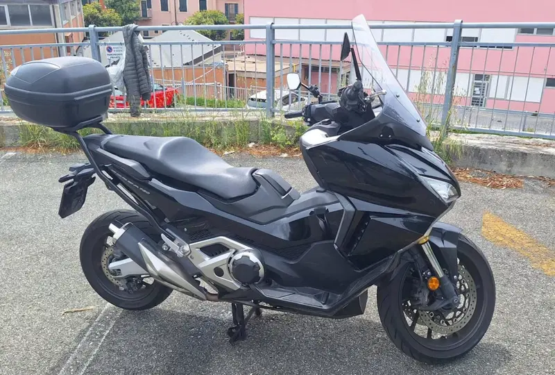 Honda Forza 750 DCT (2021 - 24) (4)
