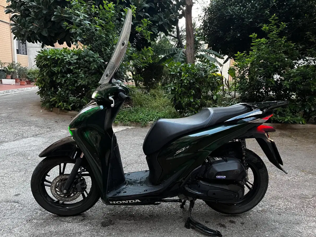 Honda SH 125i Vetro (2024 - 25) (3)