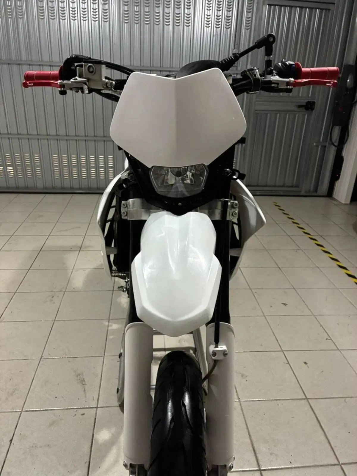 Fantic Motor XMF 125 Motard Performance 4T (2023 - 24) (6)