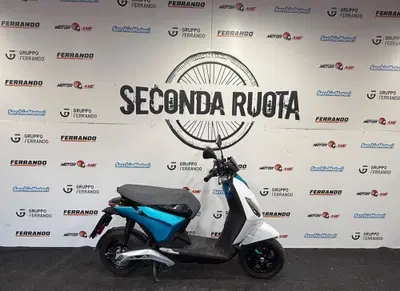 Piaggio 1 Active (2022 - 26) usata