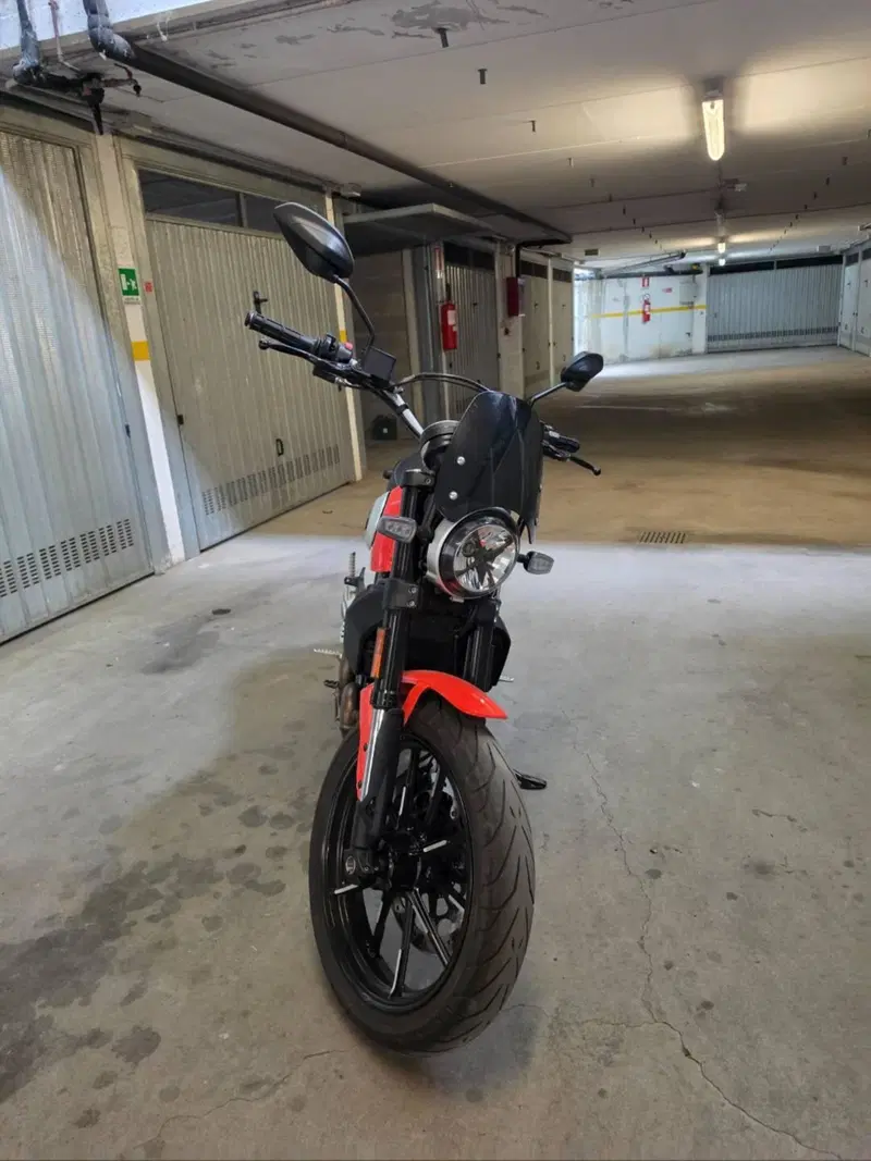 Ducati Scrambler 800 Icon (2017 - 20) (2)