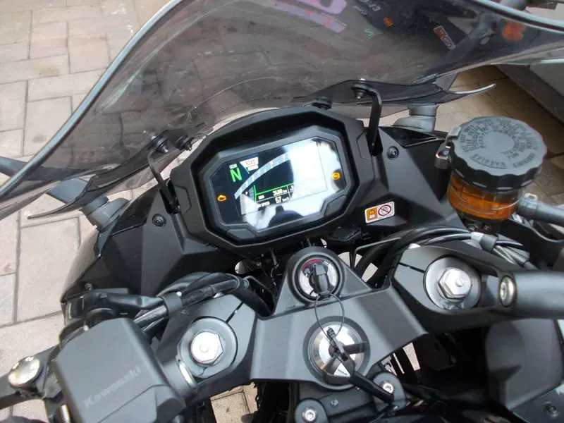 Kawasaki Ninja 1100 SX SE Tourer (2025 - 26) (3)