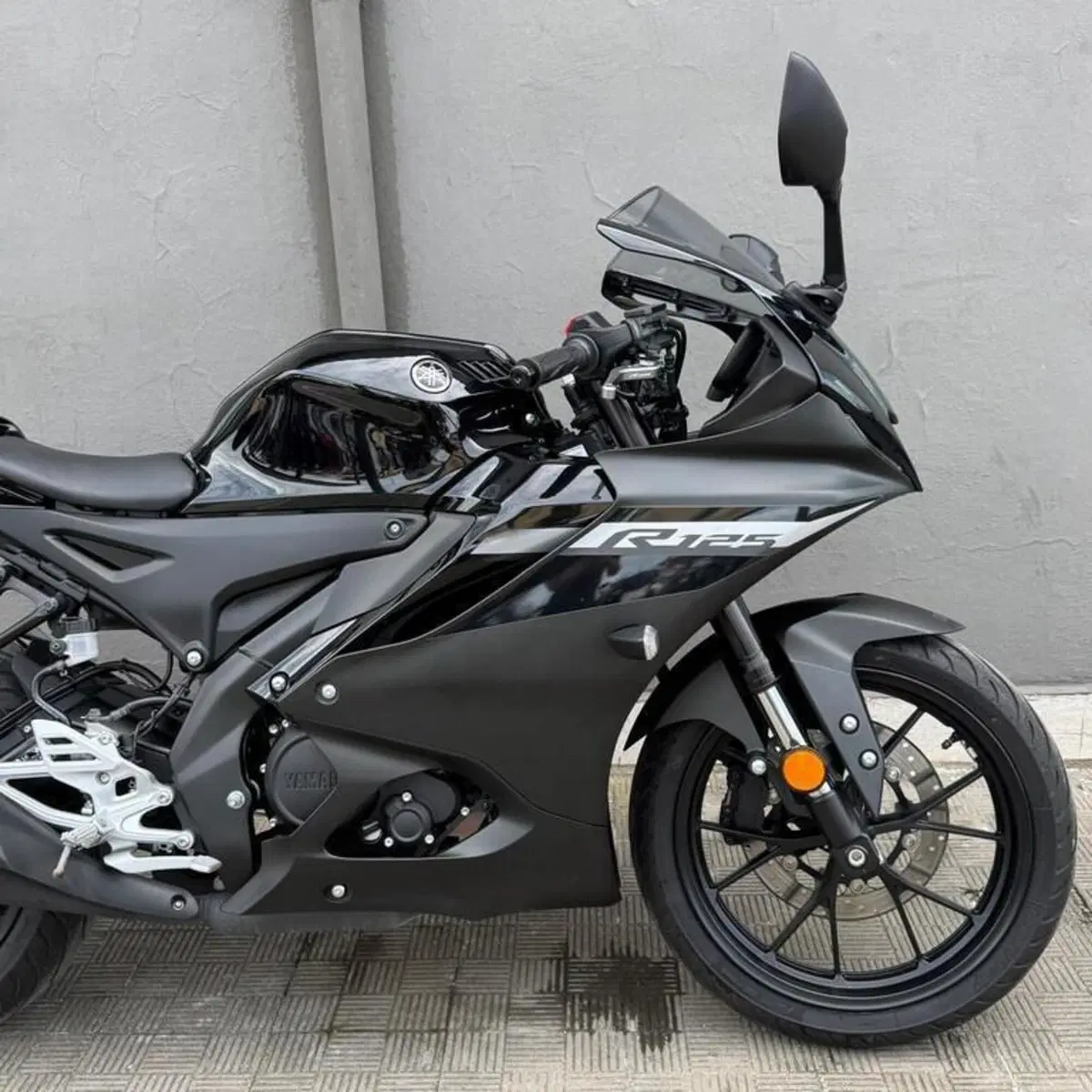 Yamaha YZF R125 (2023 - 26) (3)