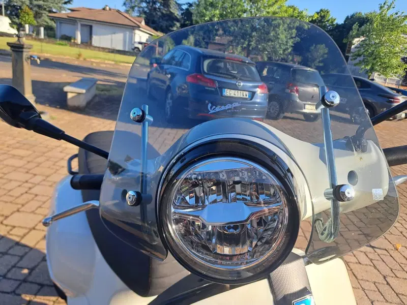 Vespa GTS 300 Super Sport (2023 - 24) (6)