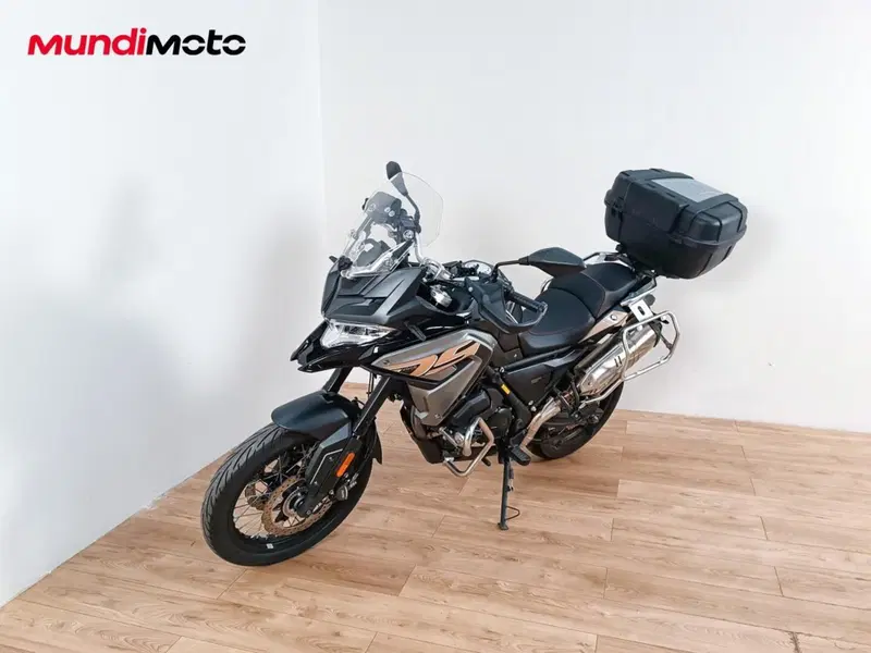 Voge Valico 650DSX (2021 - 24) (8)